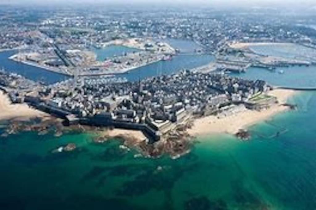 Gite Ti Mad Entre Saint-Malo Et Le Mont St Michel Bonnemain Buitenkant foto